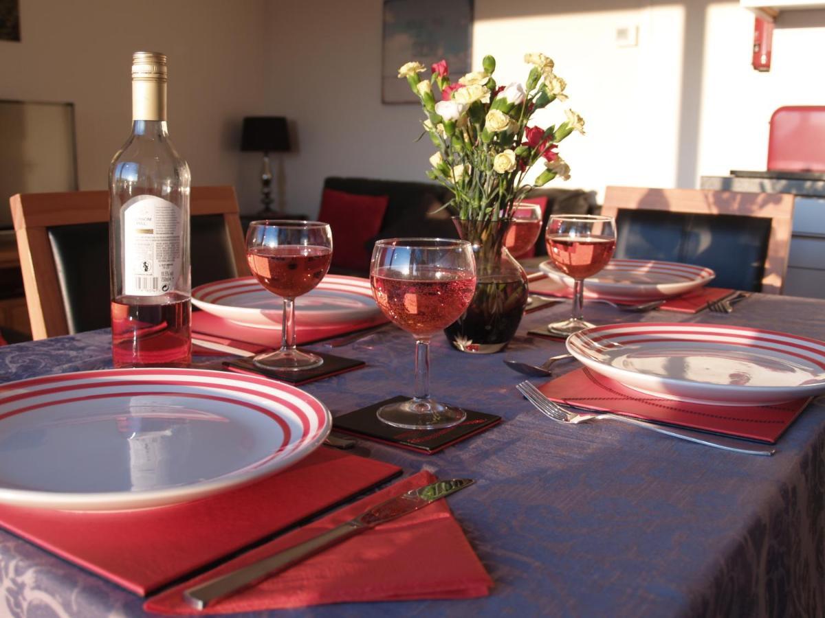 Sunny View, 87 Brambles Chine Villa Freshwater Bagian luar foto